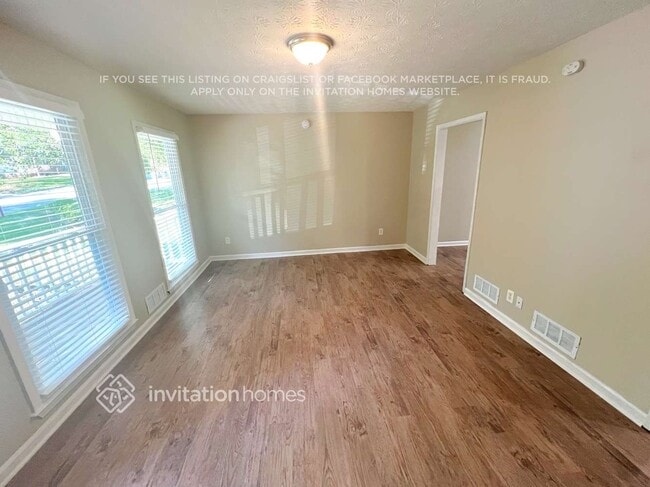Photo - 1740 Rose Garden Ln