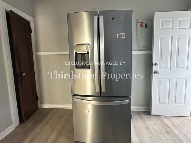 Photo - 6511 Evelyn Dr