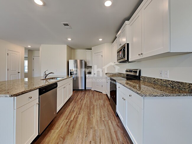 Photo - 1337 John Swann St