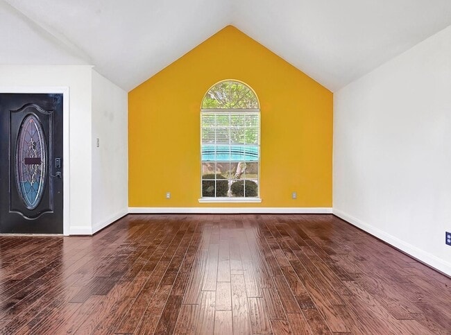 Photo - 827 Citation Dr