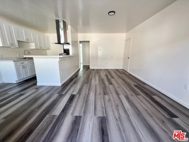 Photo - 1426 Orange Grove Ave Unidad 9