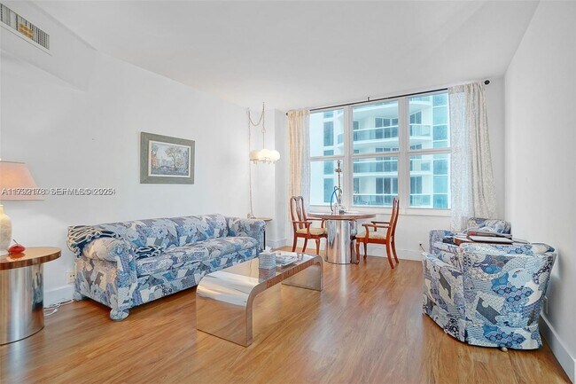 Photo - 4747 Collins Ave Unit 1108