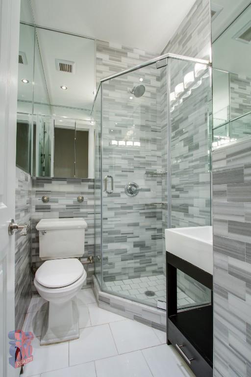 Photo - 17 W 103rd St Unidad 5R