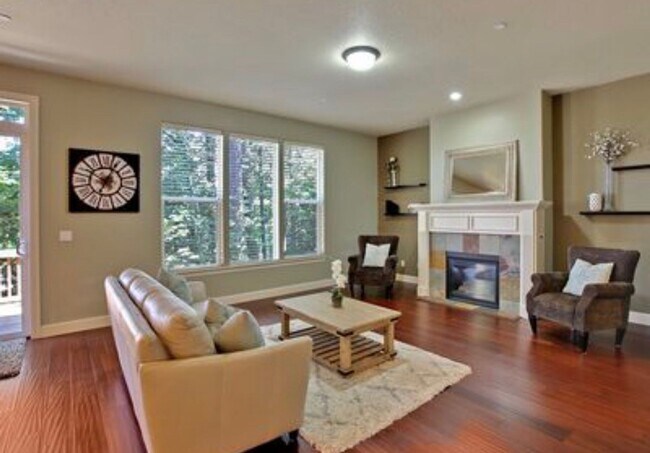 Photo - Prime Location - Bonny Slope/Cedar Mill Gorgeous 4 Bedroom, Backs To Greenspace, Central Air-Con...