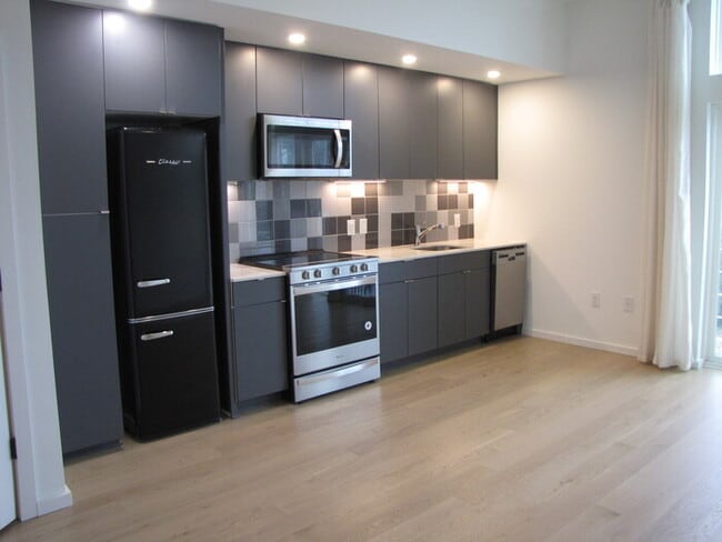 Photo - 600-23 S Duke Street, Durham NC 27701 Unit 23