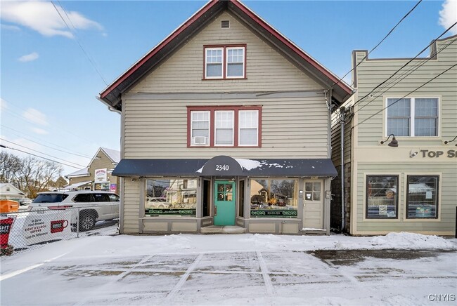 Building Photo - 2340 Court St