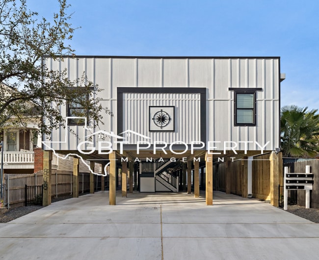 Building Photo - Bruno - Sealy Ave Unit E Rental