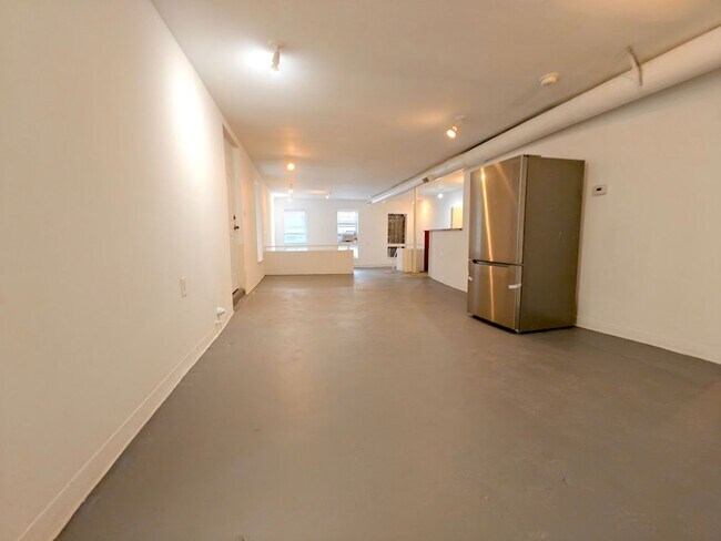 Photo - 1806-1810 S. Jefferson Unit 1810 -  G