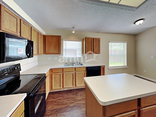 Photo - 575 Timber Trace Ct
