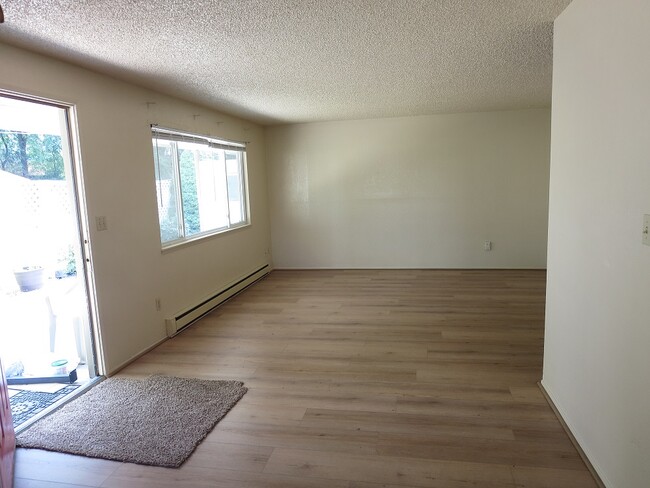 Photo - 710 Nectarine St Unit 710