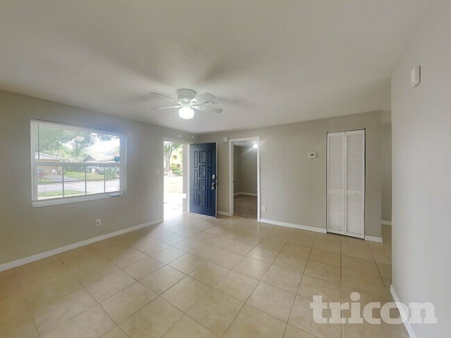 Photo - 8636 Oriole Ln