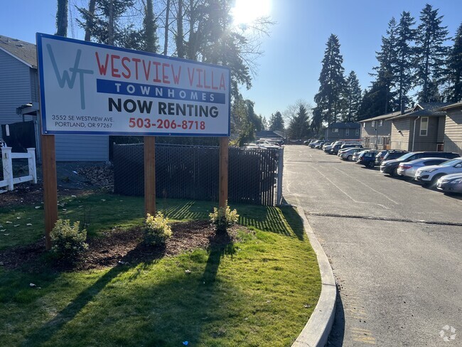 Building Photo - Westview Townhomes