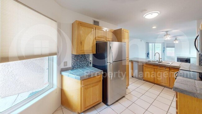 Photo - 5675 N Camino Esplendora Unidad 1100