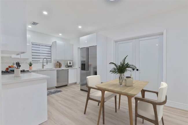 Photo - 583 NW 47th Terrace