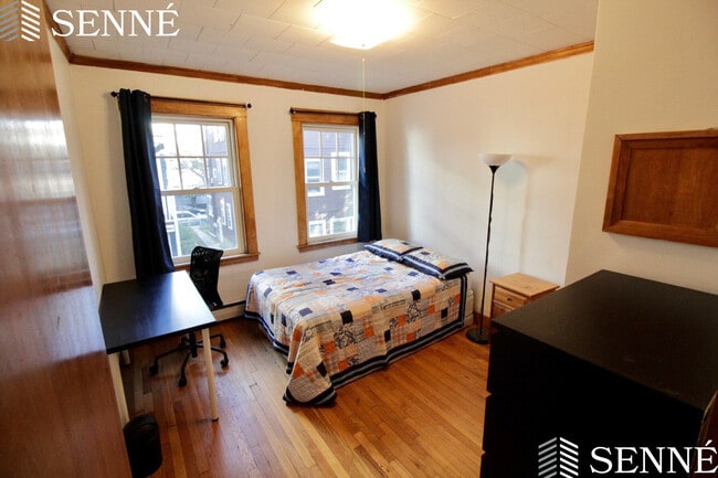 Photo - 8 Adams Ter Unit 2