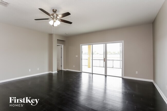 16367 Magnolia Grove Way