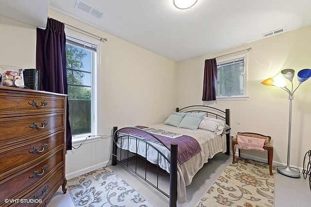 Bedroom - 140 Arlington Ave