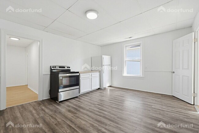 Photo - 17 Wachusett St Unit 2