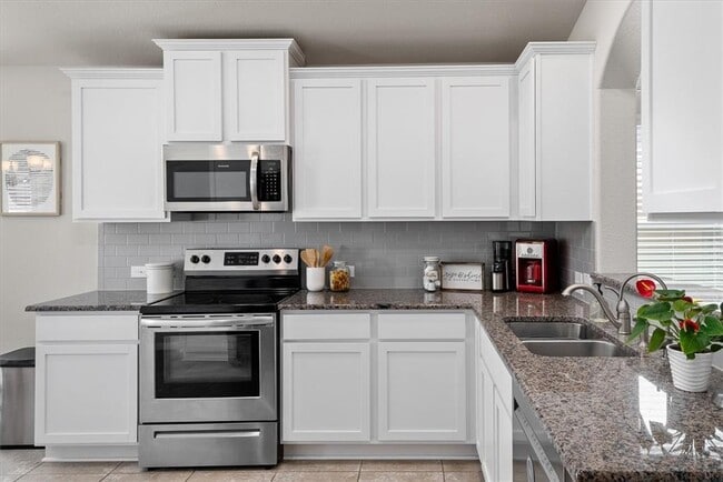 Photo - 18333 Cumberland Gap St