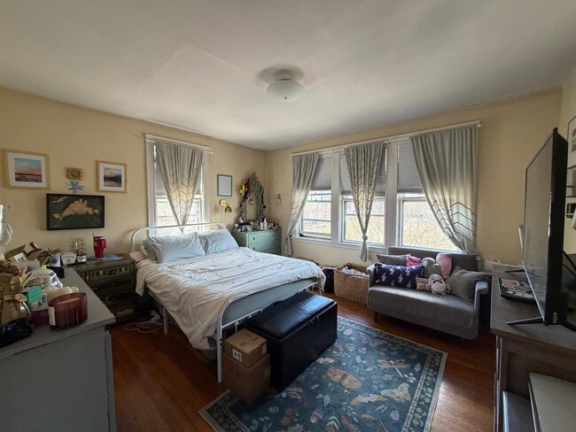 Photo - 160 Norfolk St Unit 3