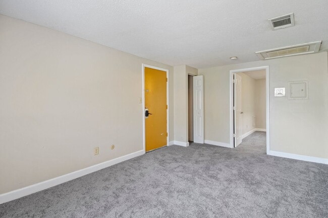 Photo - 3609 Balsam Ave Unidad 3610-201