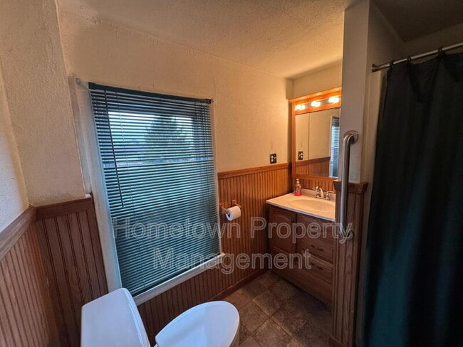 Photo - 430 Market St