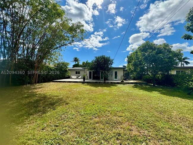 1351 SW 32nd St