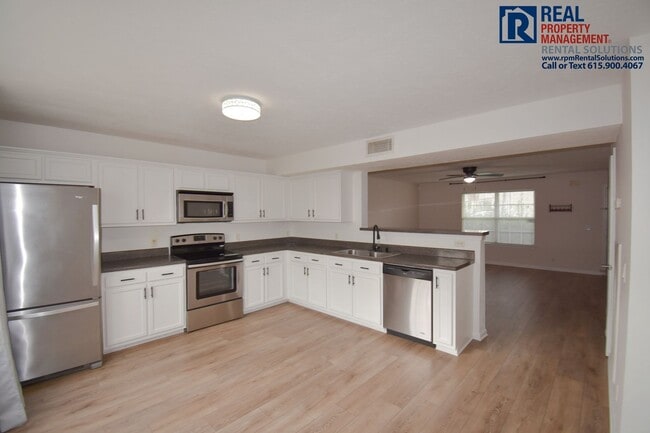 6028 Sagi Cir