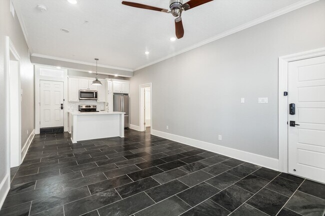 Photo - 2401 Market St Unit 101