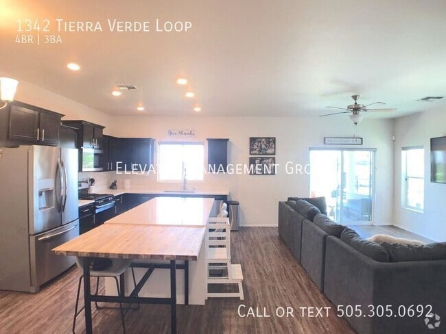 Building Photo - 1342 Tierra Verde Loop Rental