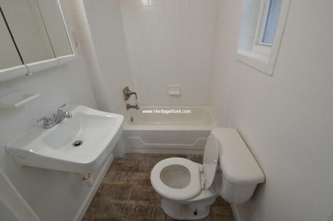 Photo - Great North Fairmount 3 bedroom single fam...