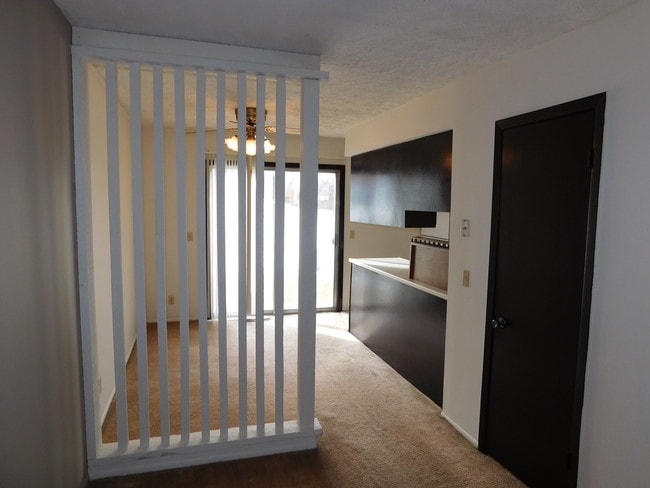 Photo - The Pines at Q Plaza Apartments