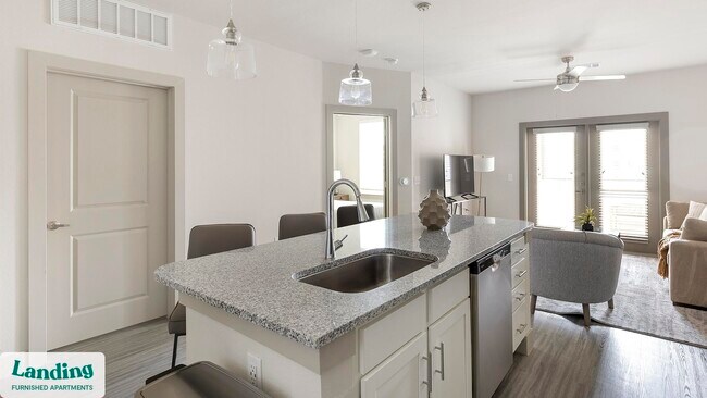 Photo - 3550 S Robinson Rd Unidad 8213