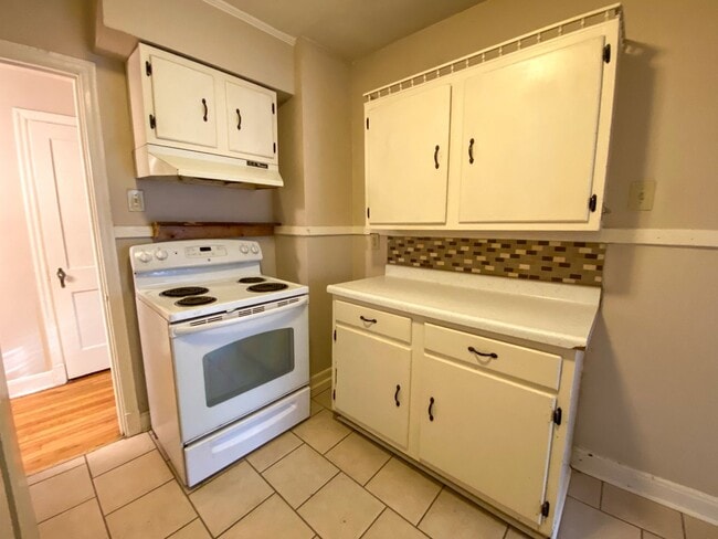 Photo - 3 bedroom 1 bath near the university of Me...