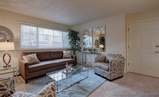 513 E 24th Ave Unit 2