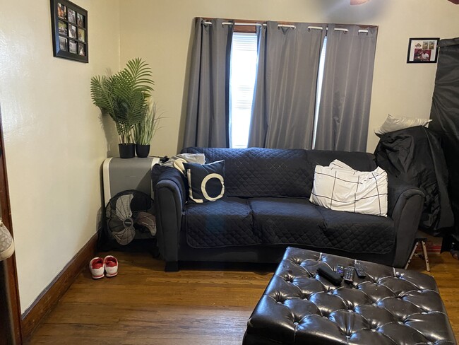 Photo - 16 Francis St Unit 2
