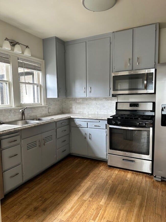 Photo - Darling 2 bedroom 1 bath with bonus room