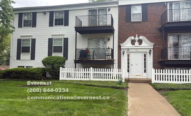Building Photo - 1470 Slade Ave