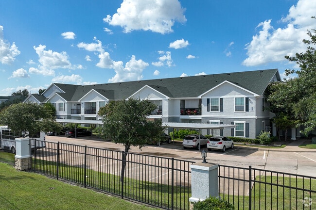 Photo - Villas Of Greenville