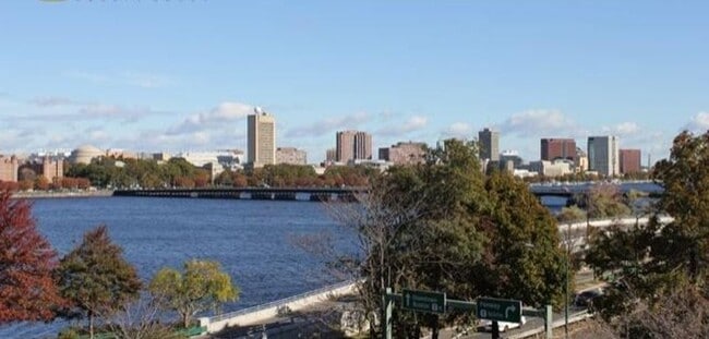 Photo - 33 Bay State Rd Unidad 4R