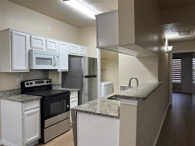 Building Photo - 4101 Esters Rd Unit 103