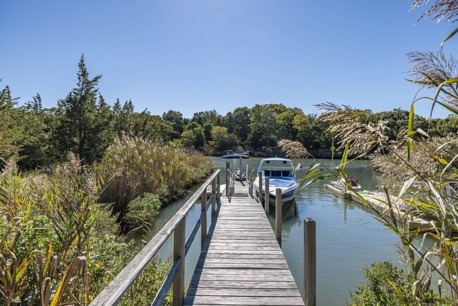 Photo - 29 Morris Cove Ln