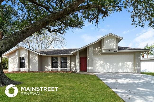 Building Photo - 1824 NE 7th Pl