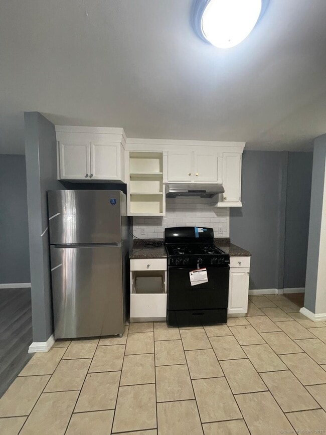 Photo - 246 Newhall St Unit 1