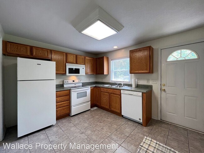 Photo - 2 br, 1 bath House - 1616 Joe Hinton Rd