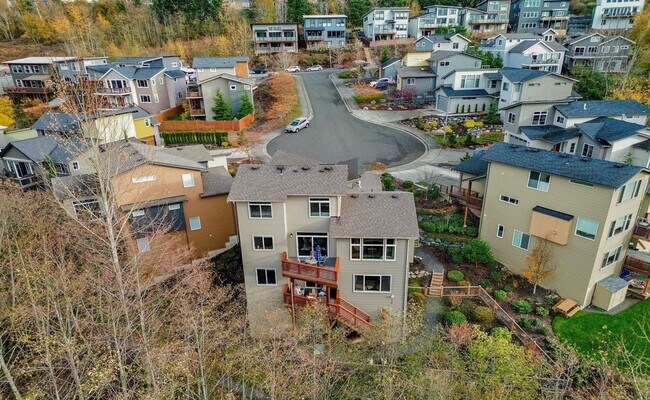 Photo - Beautiful Custom 4-bedroom 2.5 bath home. Barkley Neighborhood!