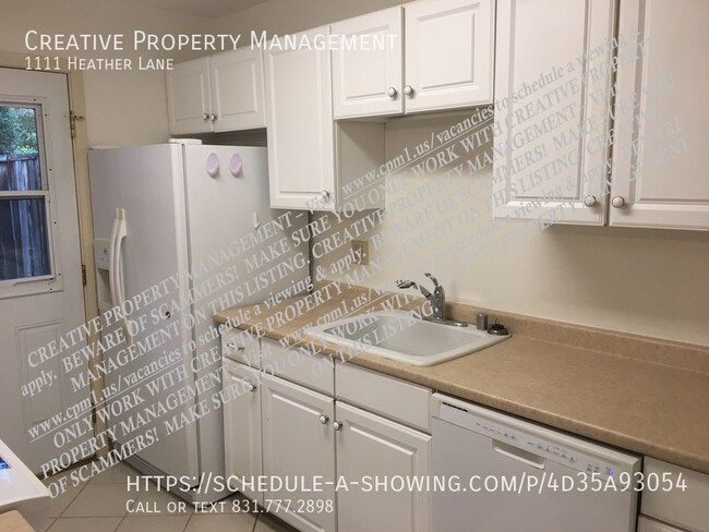 Photo - 1111 Heather Ln