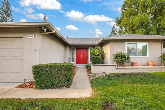 Photo - 8254 Mediterranean Way