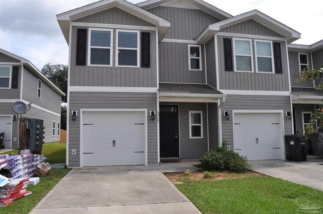 Building Photo - 6060 Royal Port Ct Rental