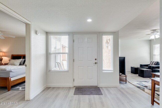 Photo - 8787 E Mountain View Rd Unit 2015